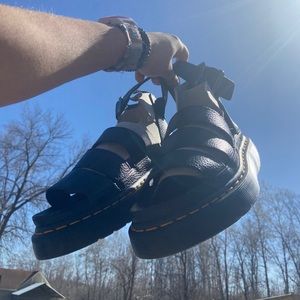 Dr Martens Clarissa 2 quad flatform